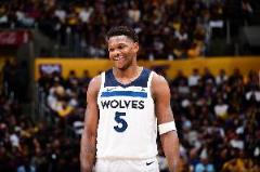 魔術師：愛德華茲跳投統治力全開 老話說得好“成也跳投敗也跳投”