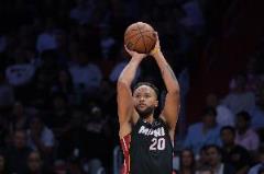 李凱爾季后賽兩場未得分，常規賽數據亮眼