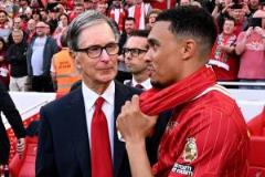 唇語專家解讀阿諾德與亨利的對話：該做決定嗎？