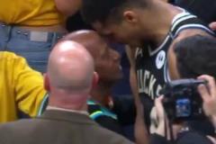 說了啥嘛？哈利伯頓父親賽后和字母毫無征兆頂牛對噴