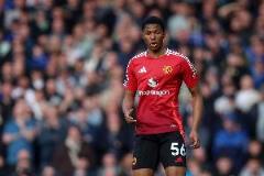 記者：曼聯兩青訓小將遠征畢巴隨隊訓練，或將出戰本周日聯賽