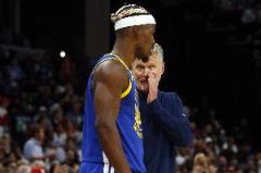 科爾解釋兩節半投降：中場休息時與先發商議決定