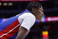 比克斯塔夫致敬布倫森絕殺，奧薩爾防守已盡全力