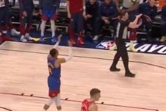 裁判：懂你的意思！威少想吃技犯，裁判解風(fēng)情乖乖響哨