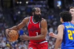 哈登送13助攻卻僅得7分，面對包夾望而卻步！