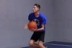 五年前弗拉格穿獨行俠球衣訓練，真是命運的安排？