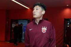 武磊出席“明日之星杯”抽簽儀式 表達(dá)對年輕球員的期待