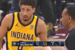 哈利伯頓單節5記三分刷新步行者隊史季后賽紀錄，距NBA紀錄僅差一記