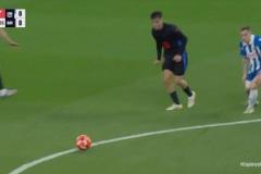 佩德里帶球反擊禁區前分球！亞馬爾跟進打門高出球門！