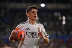 記者透露皇馬戰塞維首發：恩德里克領銜鋒線，居勒爾與巴爾韋德入選