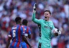 迪恩-亨德森足總杯決賽撲點球，再現切赫昔日神跡