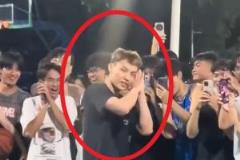 徐杰校園行單挑命中關鍵三分再秀“晚安安”慶祝