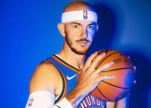 分區決賽4支球隊都有湖人棄將，其中3人是球隊骨干