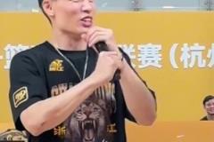 胡金秋對話林秉圣誰的臺灣腔更正宗？這樣會(huì)整活的大秋你見過嗎？