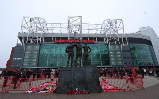 曼聯(lián)股價暴跌7.8%，無緣歐冠損失近9000萬鎊收入