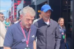 齊達(dá)內(nèi)現(xiàn)身F1摩納哥大獎(jiǎng)賽現(xiàn)場(chǎng)觀戰(zhàn)