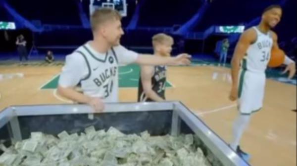 字母哥罰球失誤錯失10萬刀獎金，人情世故還是純菜？