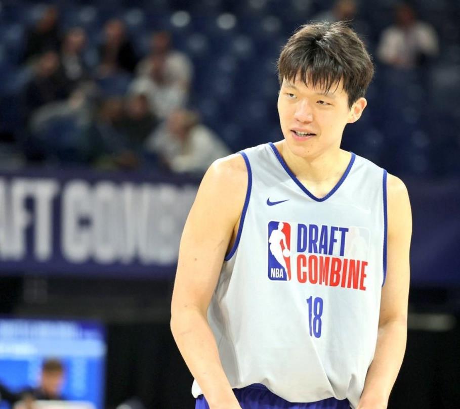 選秀專家王健：楊瀚森能否進(jìn)入首輪取決于對手退選和自身表現(xiàn)