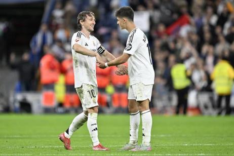 阿斯：居勒爾或帕斯將接替魔笛，皇馬關(guān)注斯蒂勒和羅德里